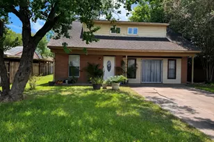 17010 Woodburn Dr, Houston, TX 77049 - Photo 1