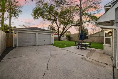 1906 Ashford Hollow Lane, Houston, TX 77077 - Photo 23