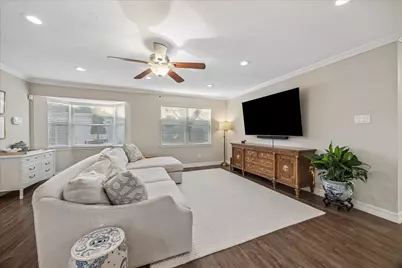 1906 Ashford Hollow Lane, Houston, TX 77077 - Photo 7