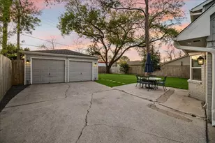 1906 Ashford Hollow Ln, Houston, TX 77077 - Photo 23