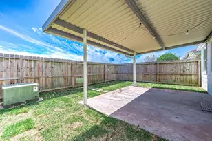 4502 Park Trail Ln, Pasadena, TX 77505 - Photo 27