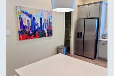 131 Eastwood Street, Houston, TX 77011 - Photo 3