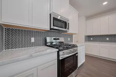 27097 Kestrel Trail, Magnolia, TX 77354 - Photo 11