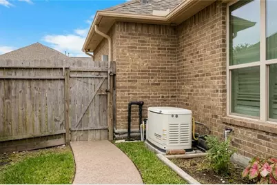 3317 Oak Dale Way, Seabrook, TX 77586 - Photo 5