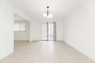 7547 Brompton St, Houston, TX 77025 - Photo 17