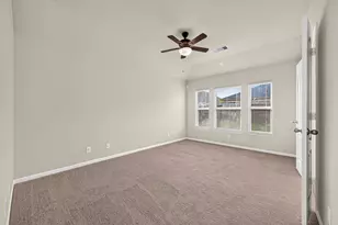 11206 Kingsnorth Dr, Tomball, TX 77375 - Photo 35