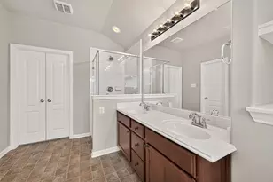 11206 Kingsnorth Dr, Tomball, TX 77375 - Photo 39
