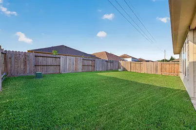 11206 Kingsnorth Drive, Tomball, TX 77375 - Photo 45