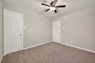 11206 Kingsnorth Dr, Tomball, TX 77375 - Photo 31