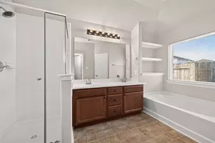 11206 Kingsnorth Dr, Tomball, TX 77375 - Photo 37