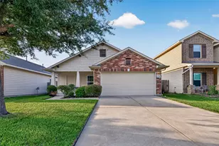 11206 Kingsnorth Dr, Tomball, TX 77375 - Photo 1