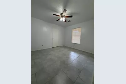 9618 S Petersham Drive, Houston, TX 77031 - Photo 15