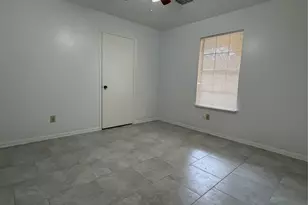 9618 S Petersham Dr, Houston, TX 77031 - Photo 15