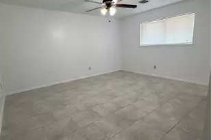 9618 S Petersham Dr, Houston, TX 77031 - Photo 13