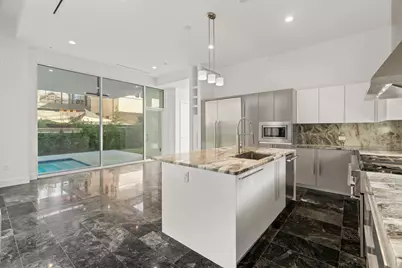 2120 Southgate Boulevard, Houston, TX 77030 - Photo 11
