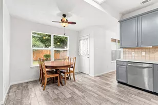 17234 Trace Glen Ln, Houston, TX 77083 - Photo 11