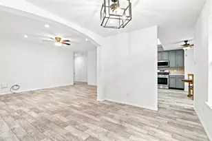 17234 Trace Glen Ln, Houston, TX 77083 - Photo 7