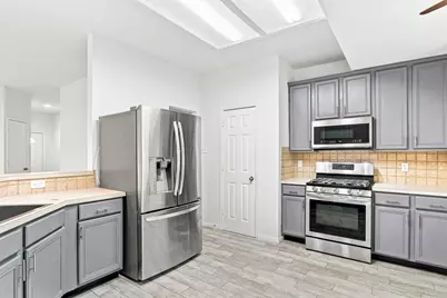 17234 Trace Glen Lane, Houston, TX 77083 - Photo 13