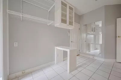 5302 Fayette Street, Houston, TX 77056 - Photo 17