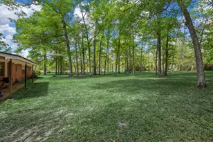 10267 Pineridge Dr, Conroe, TX 77303 - Photo 25