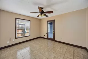 2010 Dade St, Pasadena, TX 77502 - Photo 19