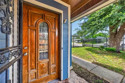 2010 Dade Street, Pasadena, TX 77502 - Photo 3