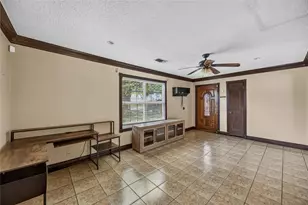 2010 Dade St, Pasadena, TX 77502 - Photo 11