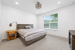 804 Pearl River Dr, Conroe, TX 77316 - Photo 29