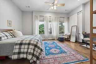2704 Baldwin St, Houston, TX 77006 - Photo 11