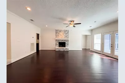 1103 Fleetwood Place Drive, Houston, TX 77079 - Photo 3