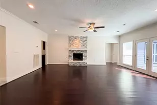 1103 Fleetwood Pl Dr, Houston, TX 77079 - Photo 3