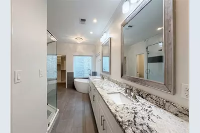 1103 Fleetwood Place Drive, Houston, TX 77079 - Photo 19