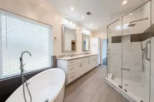 1103 Fleetwood Pl Dr, Houston, TX 77079 - Photo 21