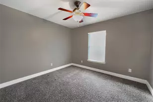 26852 Manor Crest Ct, Kingwood, TX 77339 - Photo 13