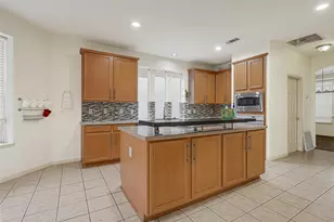13911 Blue Vista Dr, Sugar Land, TX 77498 - Photo 9