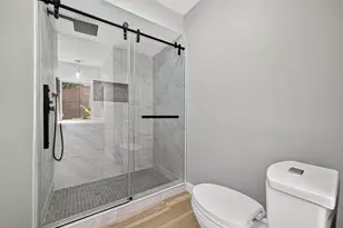 2026 Ashford Hollow Ln, Houston, TX 77077 - Photo 17