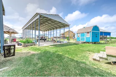 37 White Cap Street, Sargent, TX 77414 - Photo 5