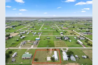 98 Catfish Drive, Palacios, TX 77465 - Photo 5