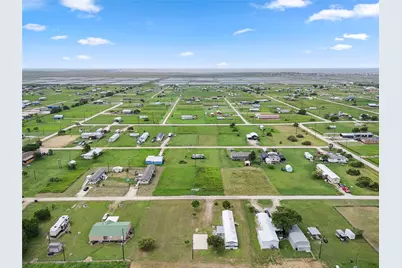 98 Catfish Drive, Palacios, TX 77465 - Photo 7