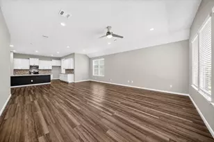 20111 Crystal Falls Ct, Montgomery, TX 77316 - Photo 17