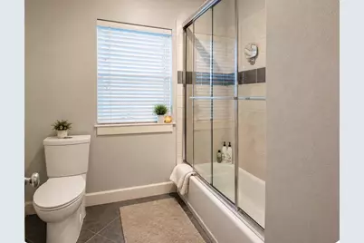 5302 Feagan Street, Houston, TX 77007 - Photo 3