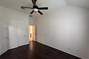 9023 Kinnel Ln, Tomball, TX 77375 - Photo 9