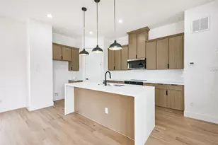 3810 Ennis St, Houston, TX 77004 - Photo 9