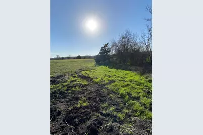 5914 Guettermann Ehler, Muldoon, TX 78945 - Photo 11