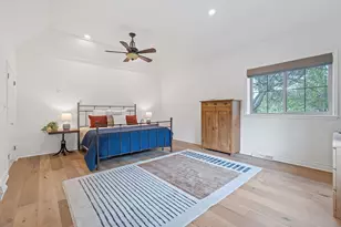 27030 Masters Pkwy, Spicewood, TX 78669 - Photo 21