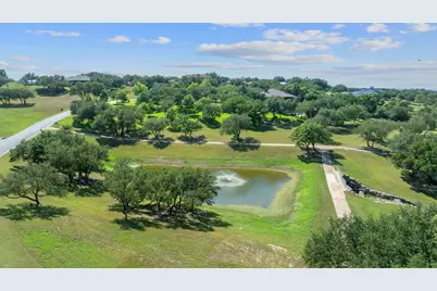 27030 Masters Pkwy, Spicewood, TX 78669 - Photo 47