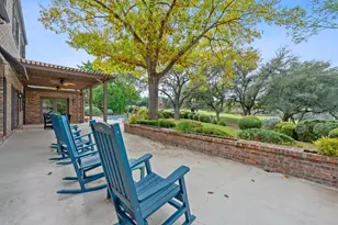 27030 Masters Pkwy, Spicewood, TX 78669 - Photo 5