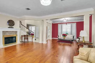 3411 Elmcrest Dr, Houston, TX 77088 - Photo 9