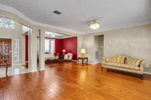 3411 Elmcrest Dr, Houston, TX 77088 - Photo 11