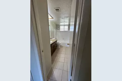 7223 Valmont Drive, Houston, TX 77016 - Photo 11